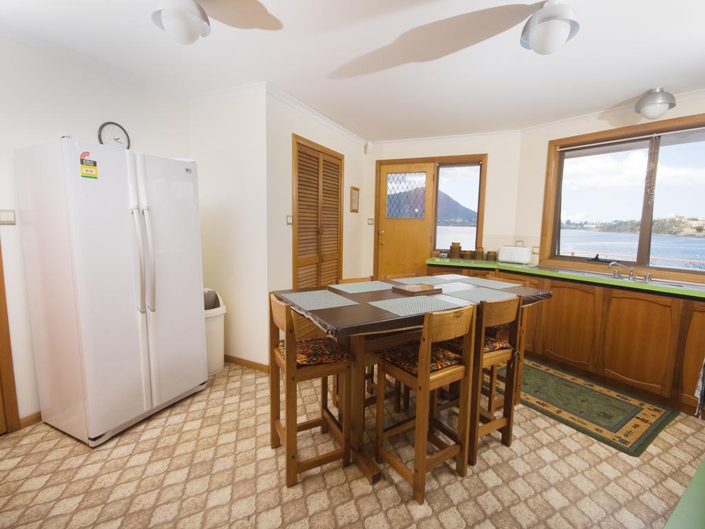 Derwent Retreat Villa Austins Ferry ภายนอก รูปภาพ